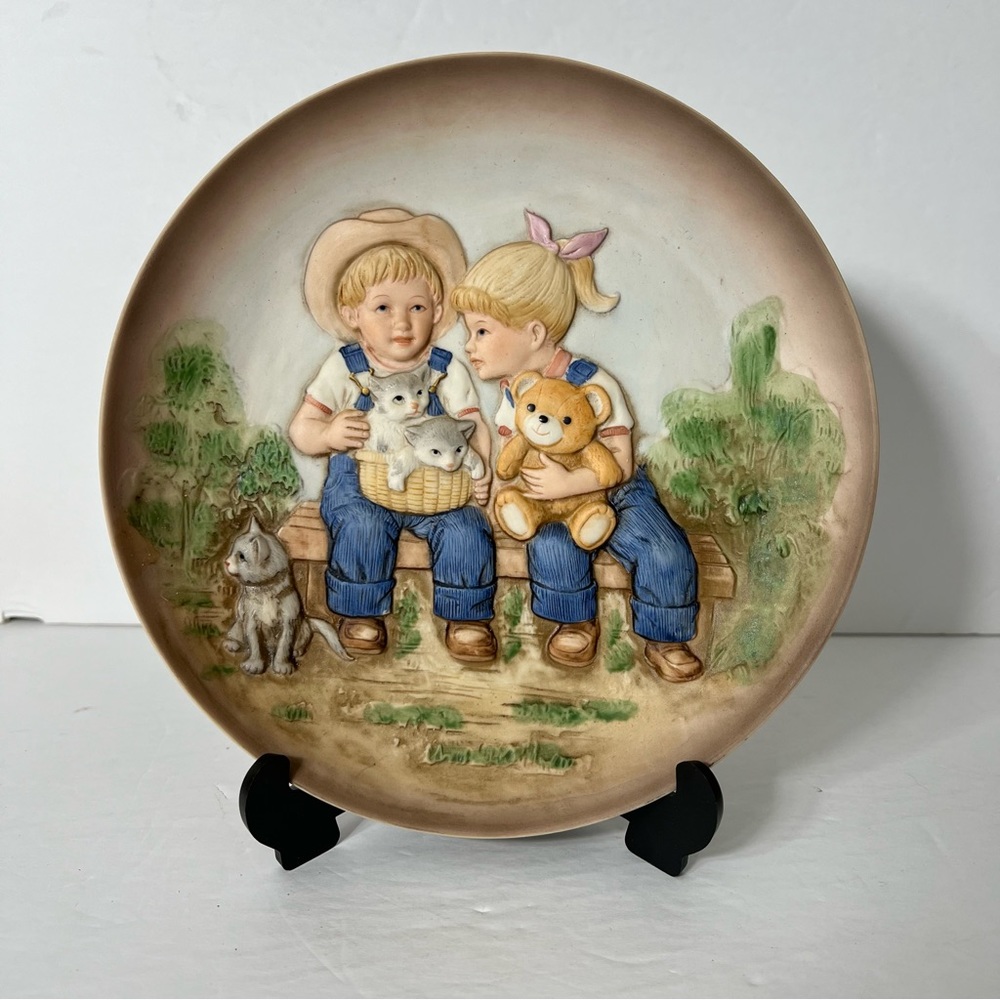 VTG Home Interiors Homco Denim Days Plate A Sunny Day and Stand